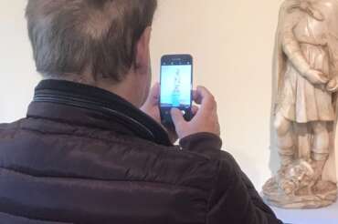 Fakes: gli ospiti di Villa Rosa in visita alla mostra